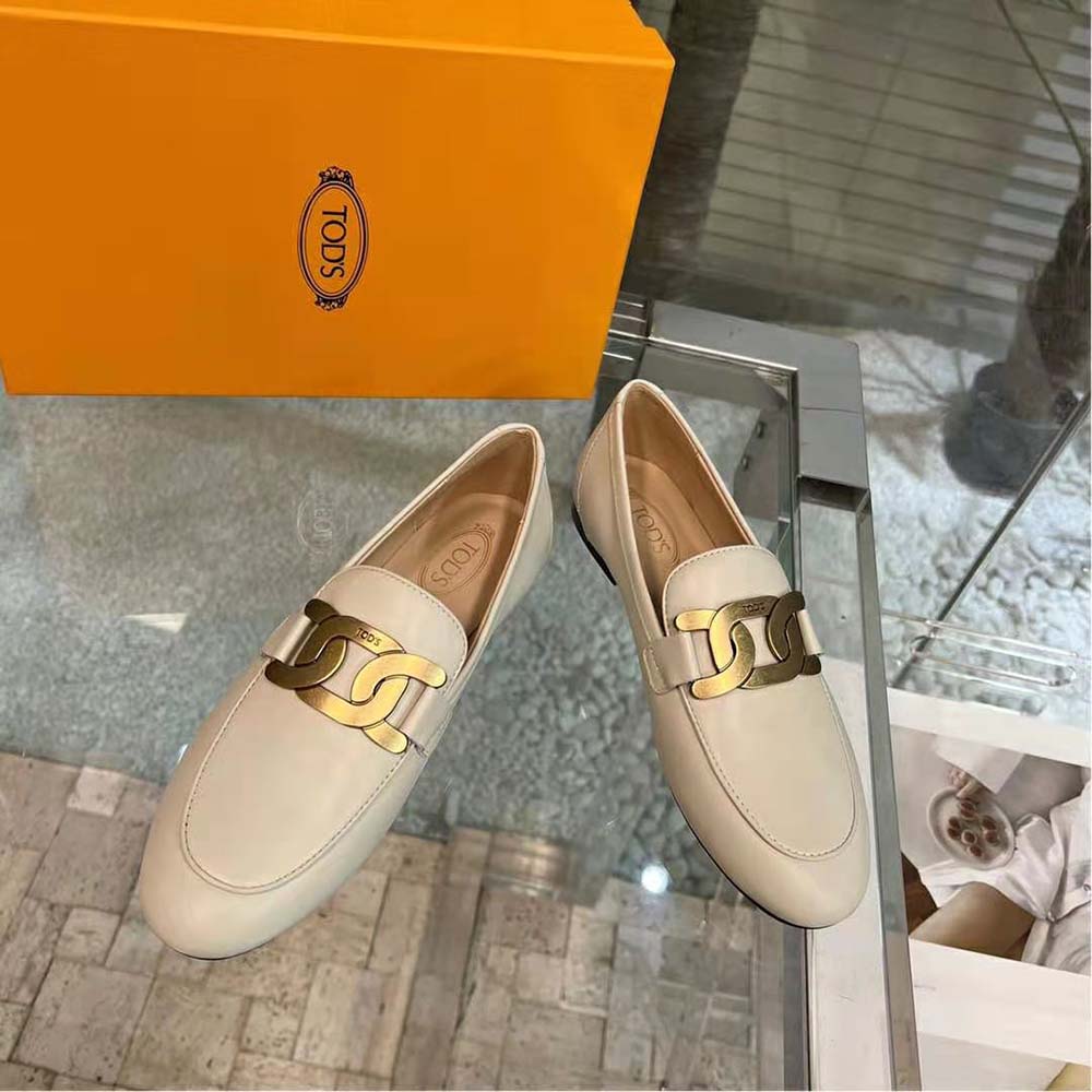 Top view showing classic silhouette of TOD'S Women Kate Loafers in white leather