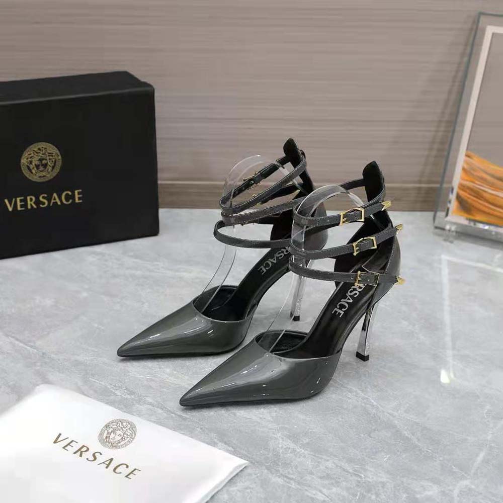 Overhead angle showing pointed toe of Versace Women Pin-Point Pumps