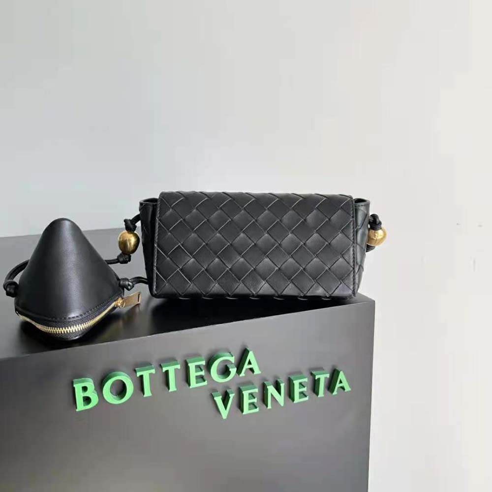 Bottega Veneta Women Intrecciato Leather Multi Pouch On Strap-Black - image 4