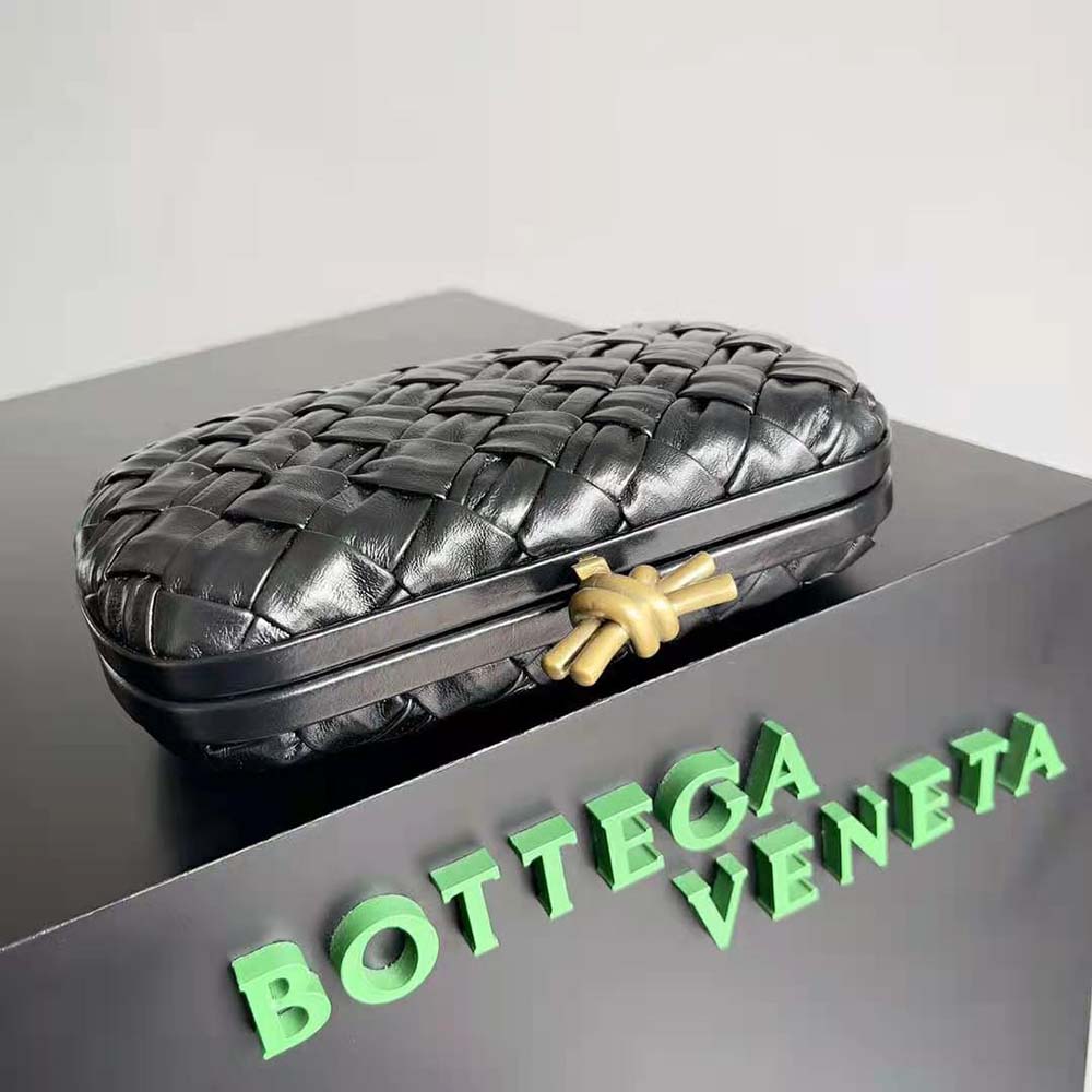 Bottega Veneta Women Knot Minaudiere Padded Intreccio Leather Minaudiere-Black - image 4
