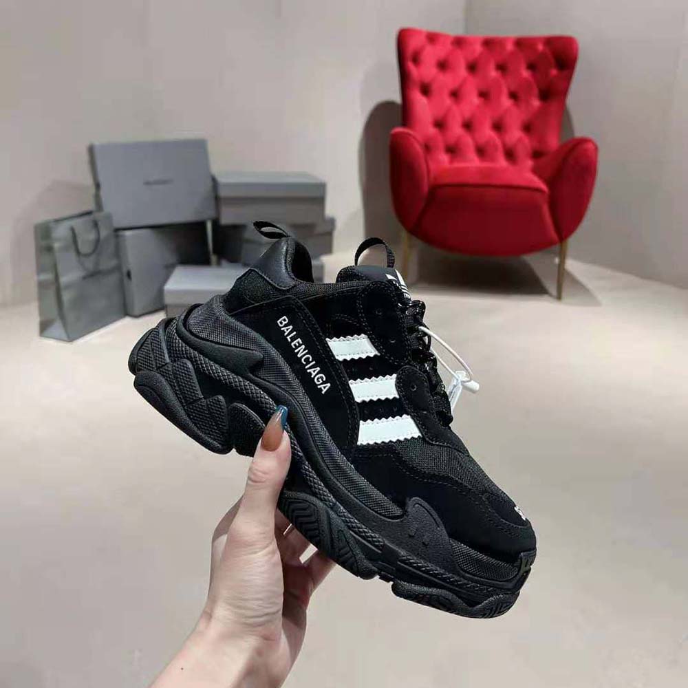 Balenciaga Unisex Balenciaga / Adidas Triple S Sneaker in Black - image 6