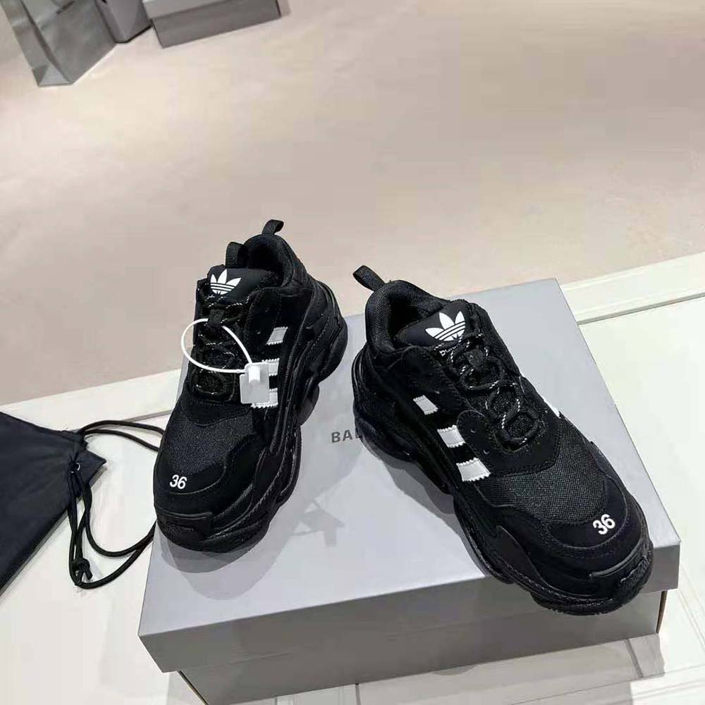 Balenciaga Unisex Balenciaga / Adidas Triple S Sneaker in Black - image 4