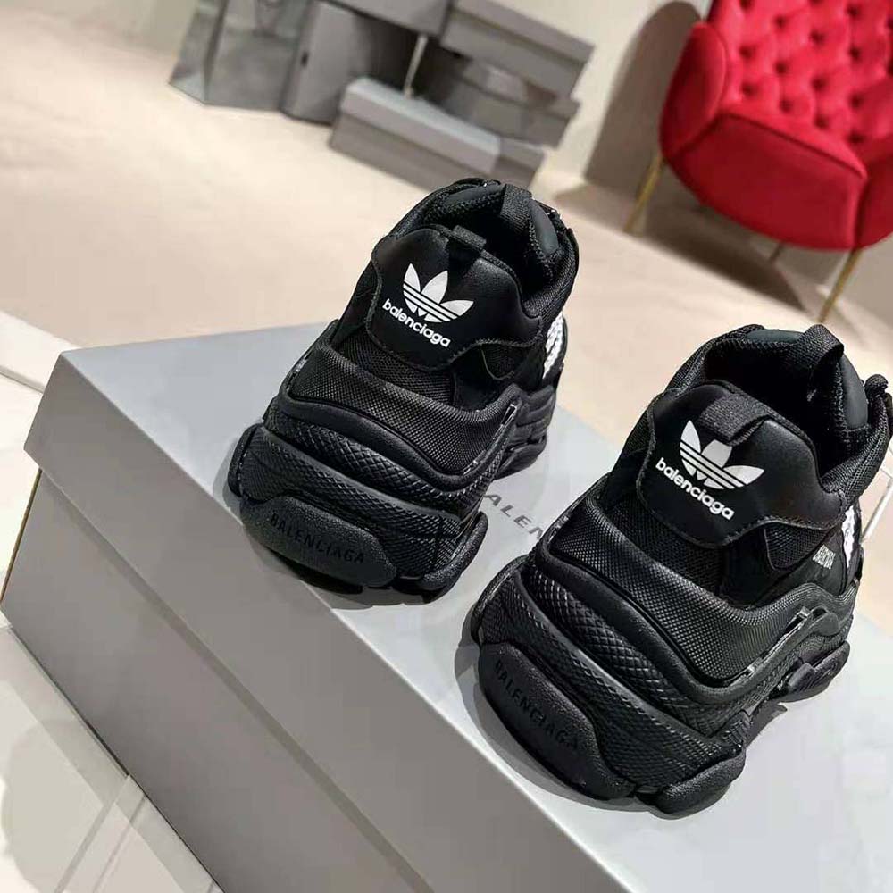 Balenciaga Unisex Balenciaga / Adidas Triple S Sneaker in Black - image 9