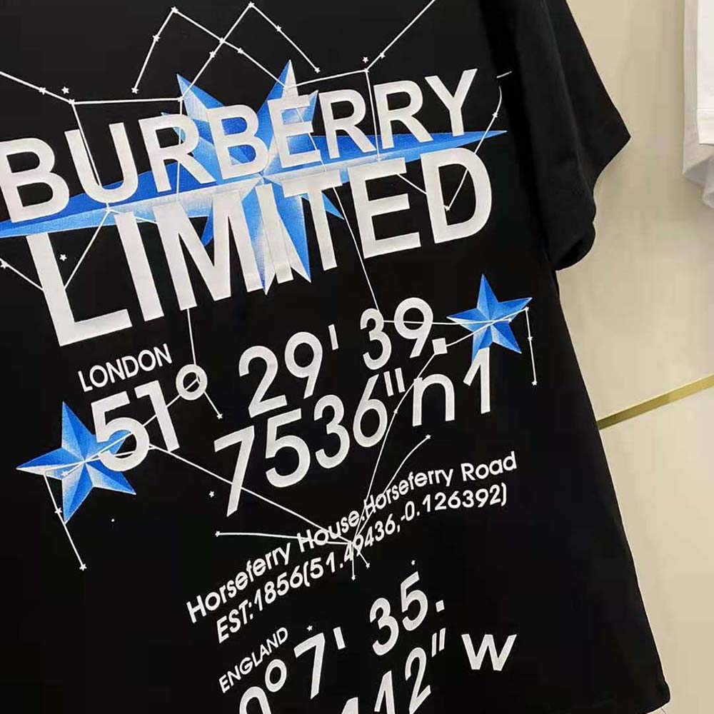 Burberry Women Constellations Print Oversized T-shirt-Black - image 7