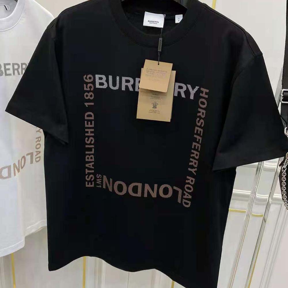 Side angle showing relaxed fit of Burberry Women Horseferry Square Cotton T-shirt