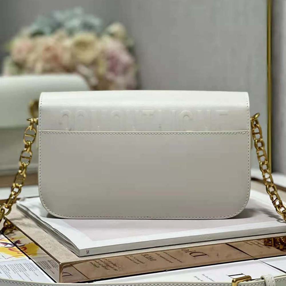Side profile showing structure of Dior Women 30 Montaigne Avenue Bag