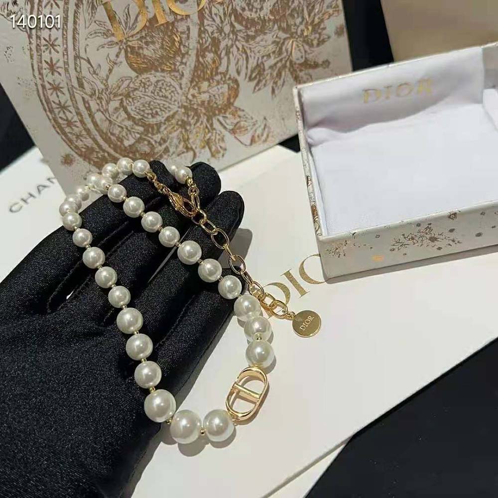 Dior Women 30 Montaigne Choker Gold-Finish Metal and White Resin Pearls - image 6