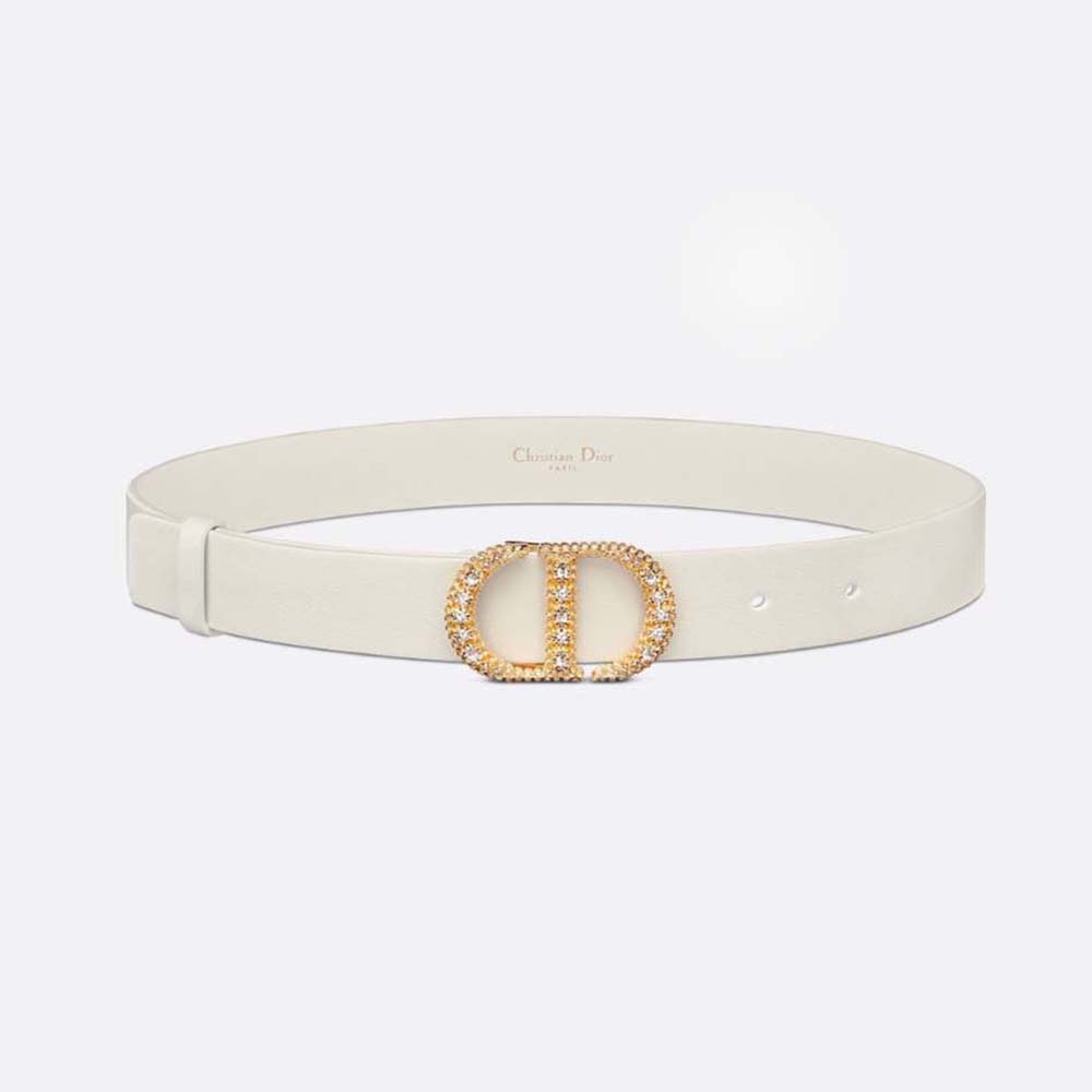 Front view of Dior Women 30 Montaigne Crystals Belt in latte calfskin