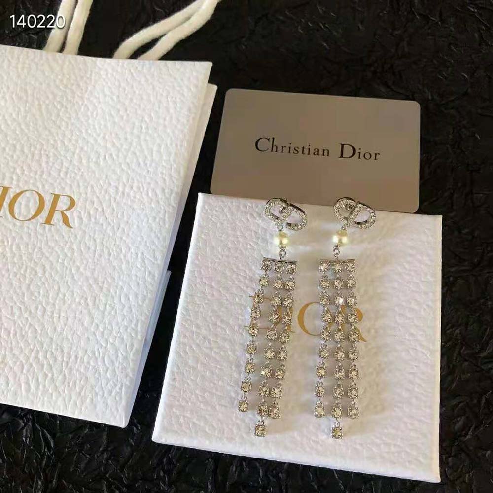 Close-up of silver-tone crystals on Dior Women 30 Montaigne Earrings