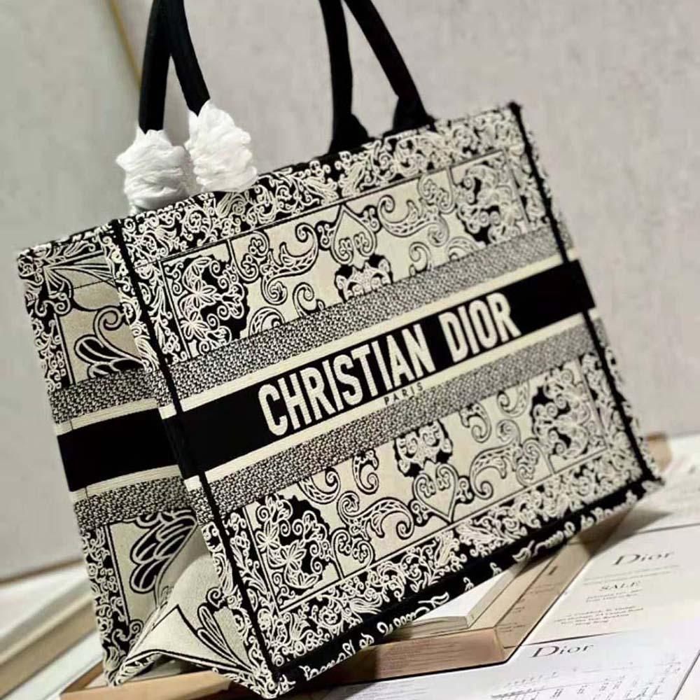 Dior Women Medium Dior Book Tote White and Black Dior Bandana Embroidery - image 4