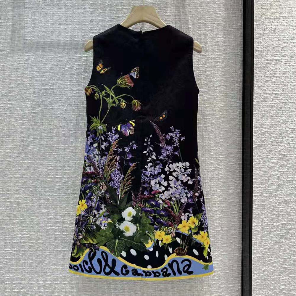 Side profile showing A-line silhouette of Dolce Gabbana D&G dress