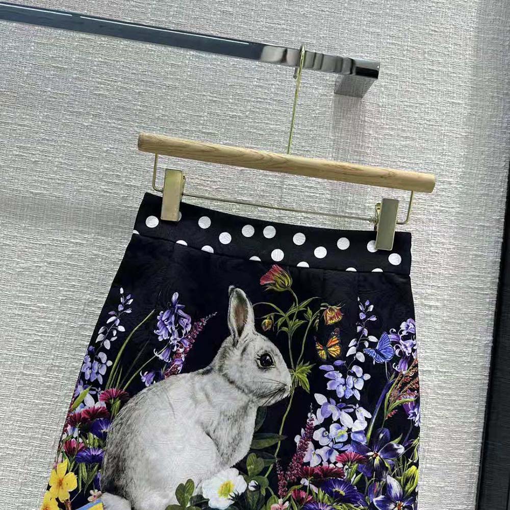 Dolce Gabbana D&G Women Rabbit-Print Brocade Miniskirt - image 4