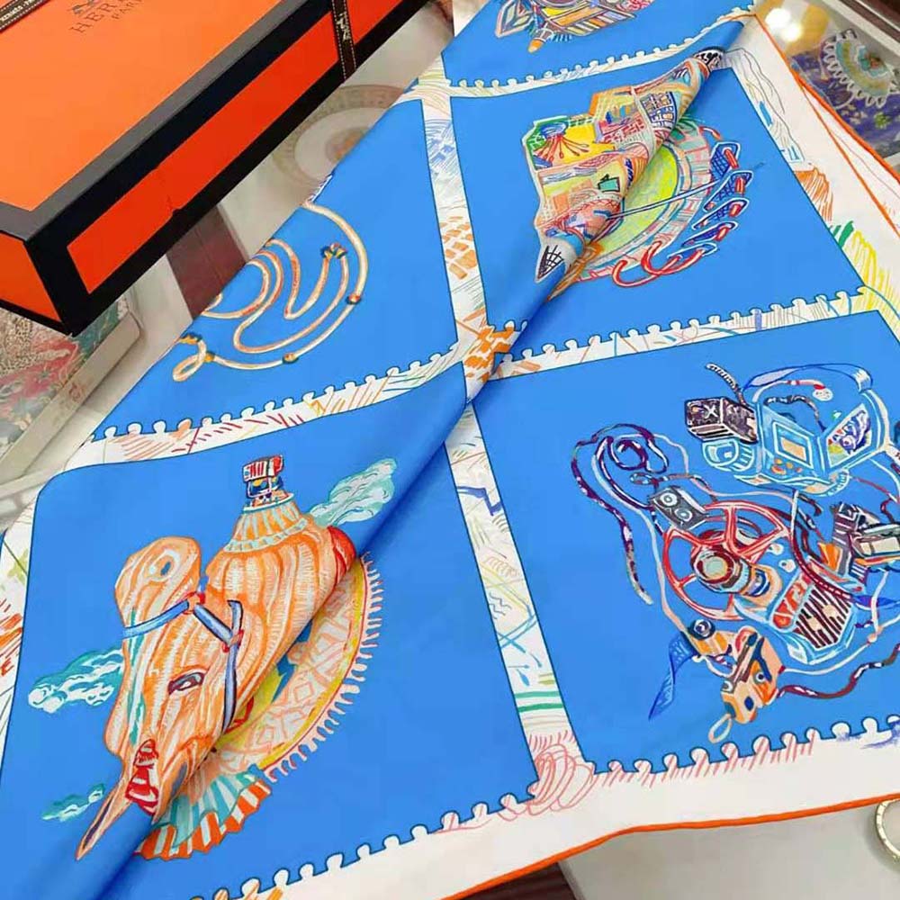 Hermes Women Chevaloscope Scarf 90 in Silk Twill with Hand-Rolled Edges-Blue - image 7