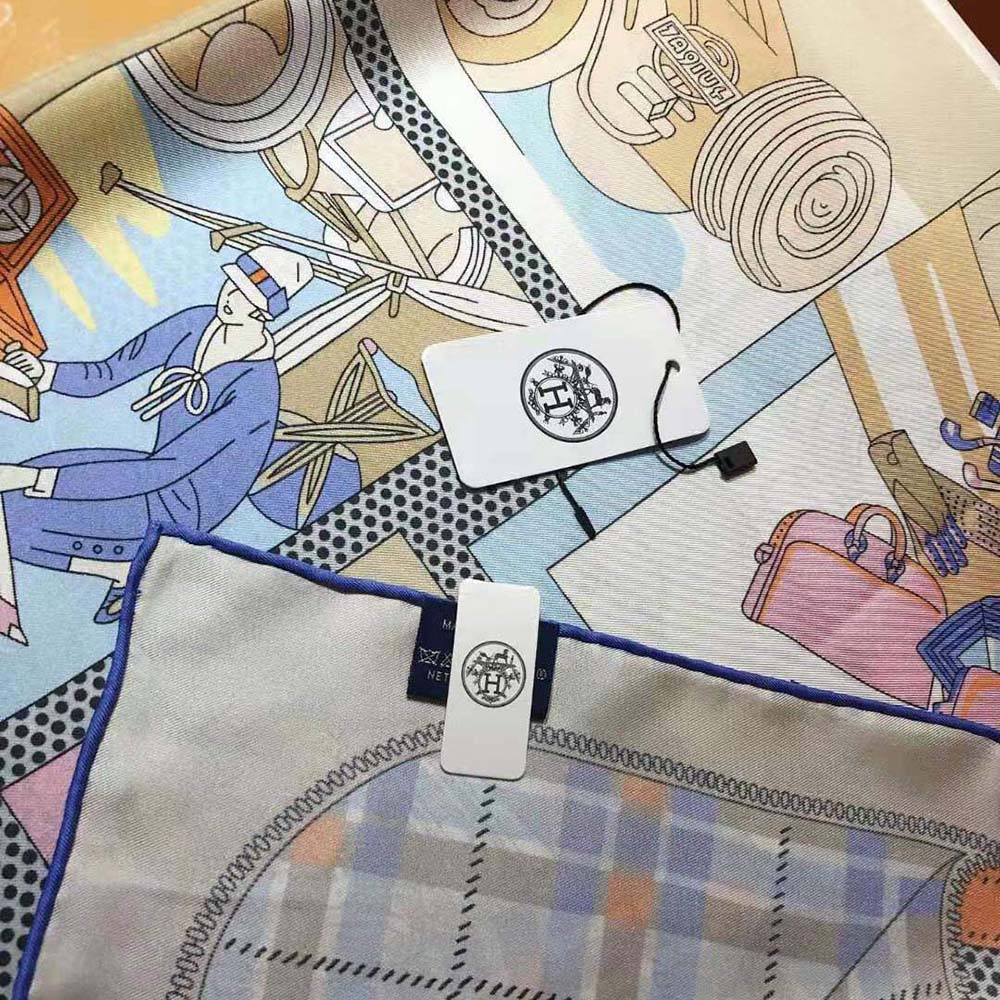 Hermes Women Confort en Automobile Scarf 70 in Silk Twill with Hand-Rolled Edges-Orange - image 7