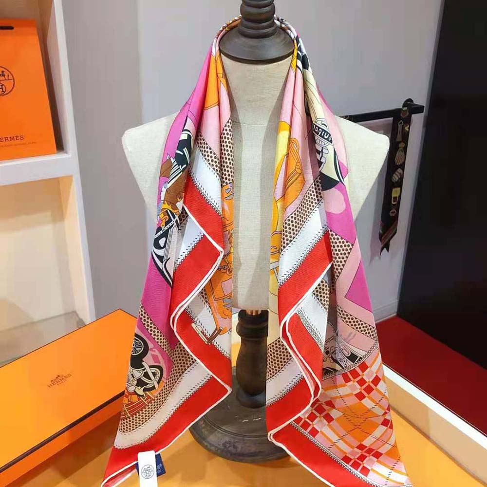 Styled look with Hermes Women Confort en Automobile Scarf draped elegantly