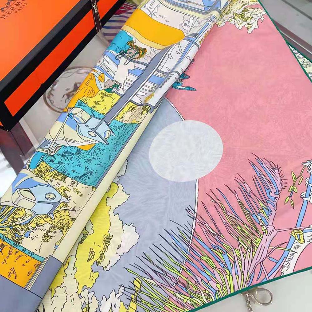 Hermes Women Rendez-Vous Galant Scarf 70 in Silk Twill with Hand-Rolled Edges-Pink - image 6