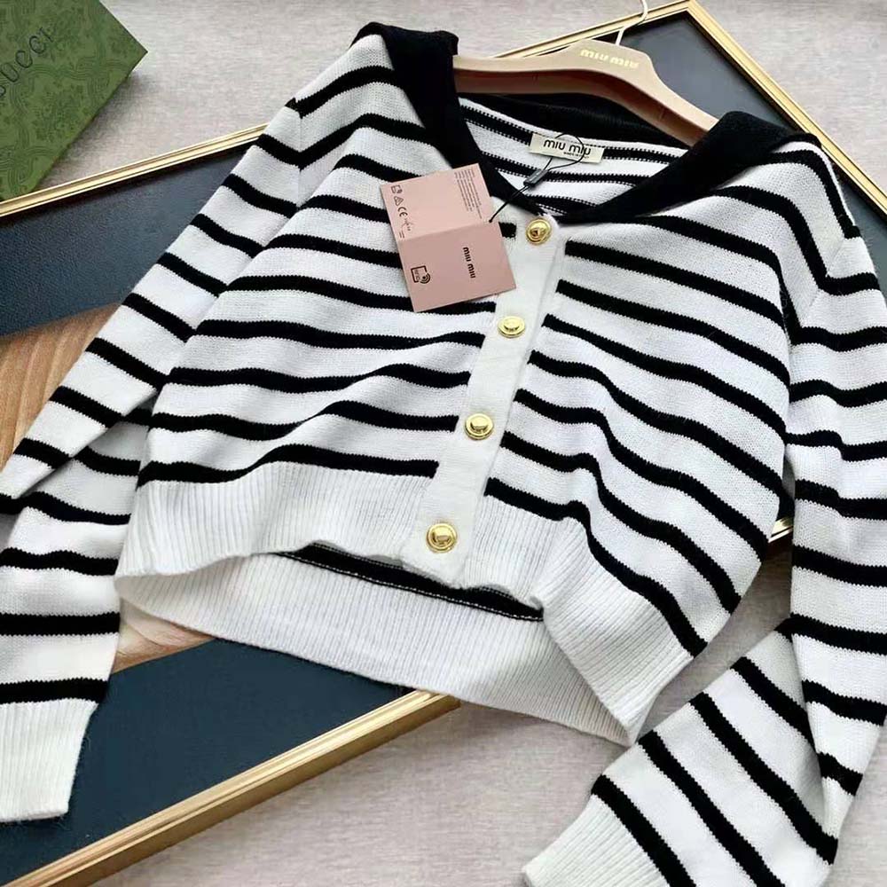 Miu Miu Women Cashmere Cardigan with Intarsia Logo-White - image 5