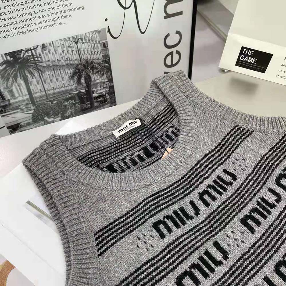 Miu Miu Women Cashmere Dress with Intarsia-Knit Logo-Gray - image 5