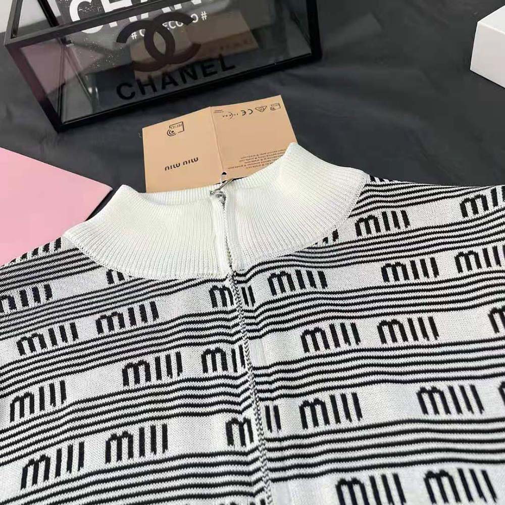 Miu Miu Women Cashmere and Silk Cardigan with Jacquard Logo-White - image 5