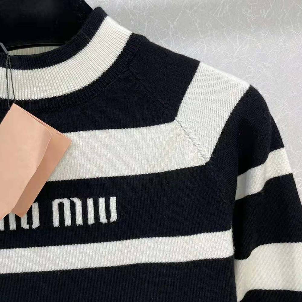 Miu Miu Women Cashmere and Silk Turtleneck Sweater - image 8