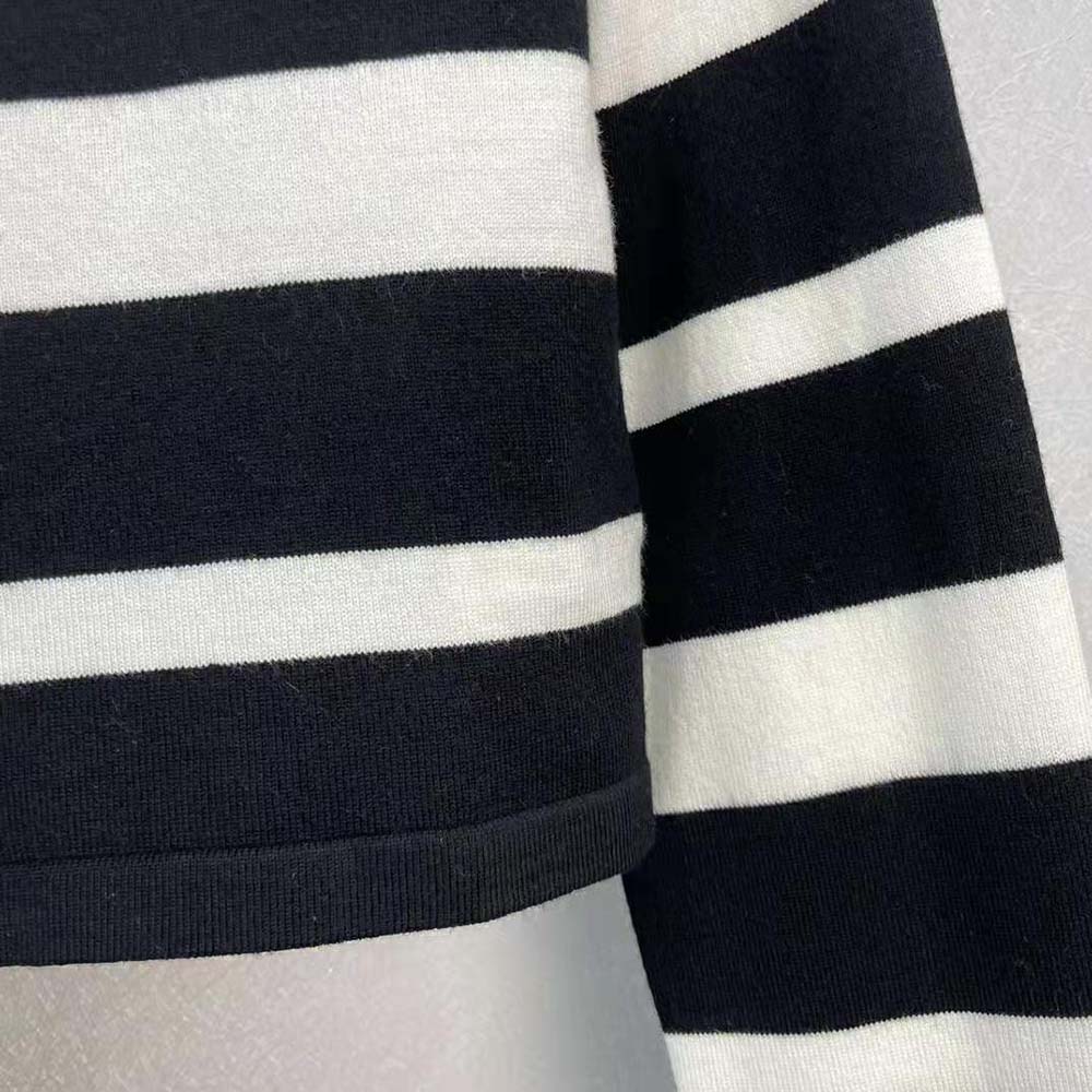 Miu Miu Women Cashmere and Silk Turtleneck Sweater - image 9
