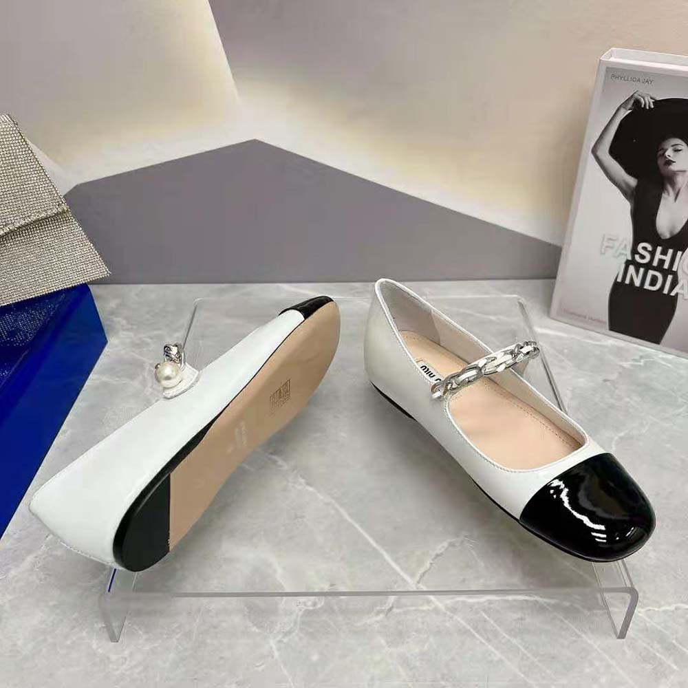 Miu Miu Women Patent Leather Ballerinas-White - image 7