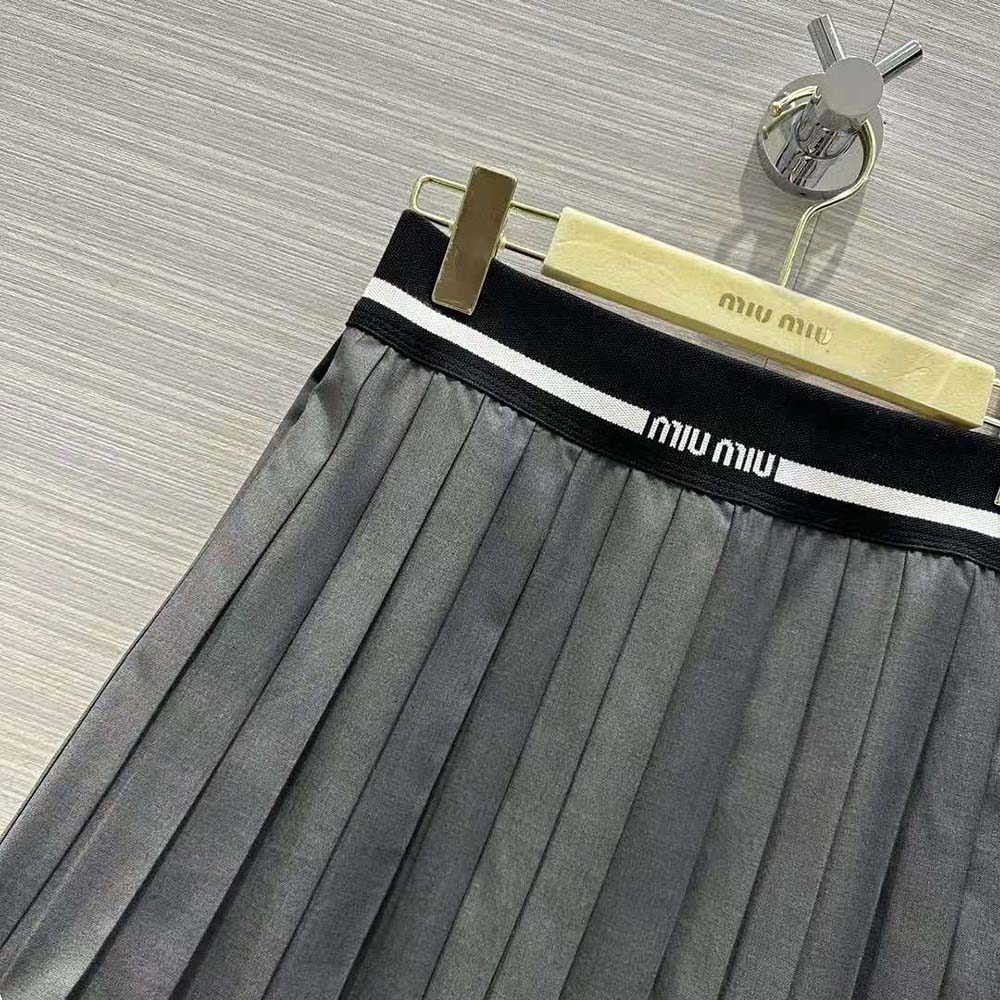 Miu Miu Women Prince of Wales Check Skirt with Intarsia Logo Knit Waistband - image 5