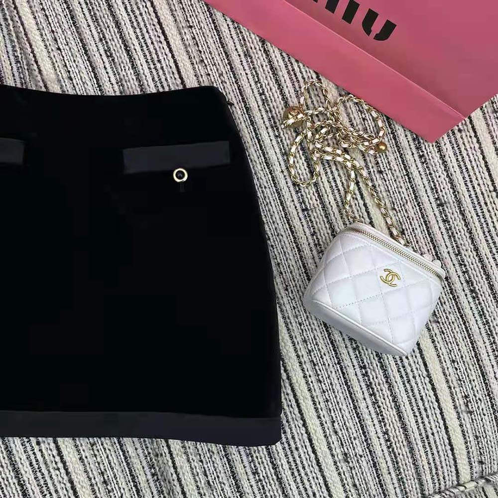 Miu Miu Women Velvet Miniskirt with Knit Logo Label-Black - image 7