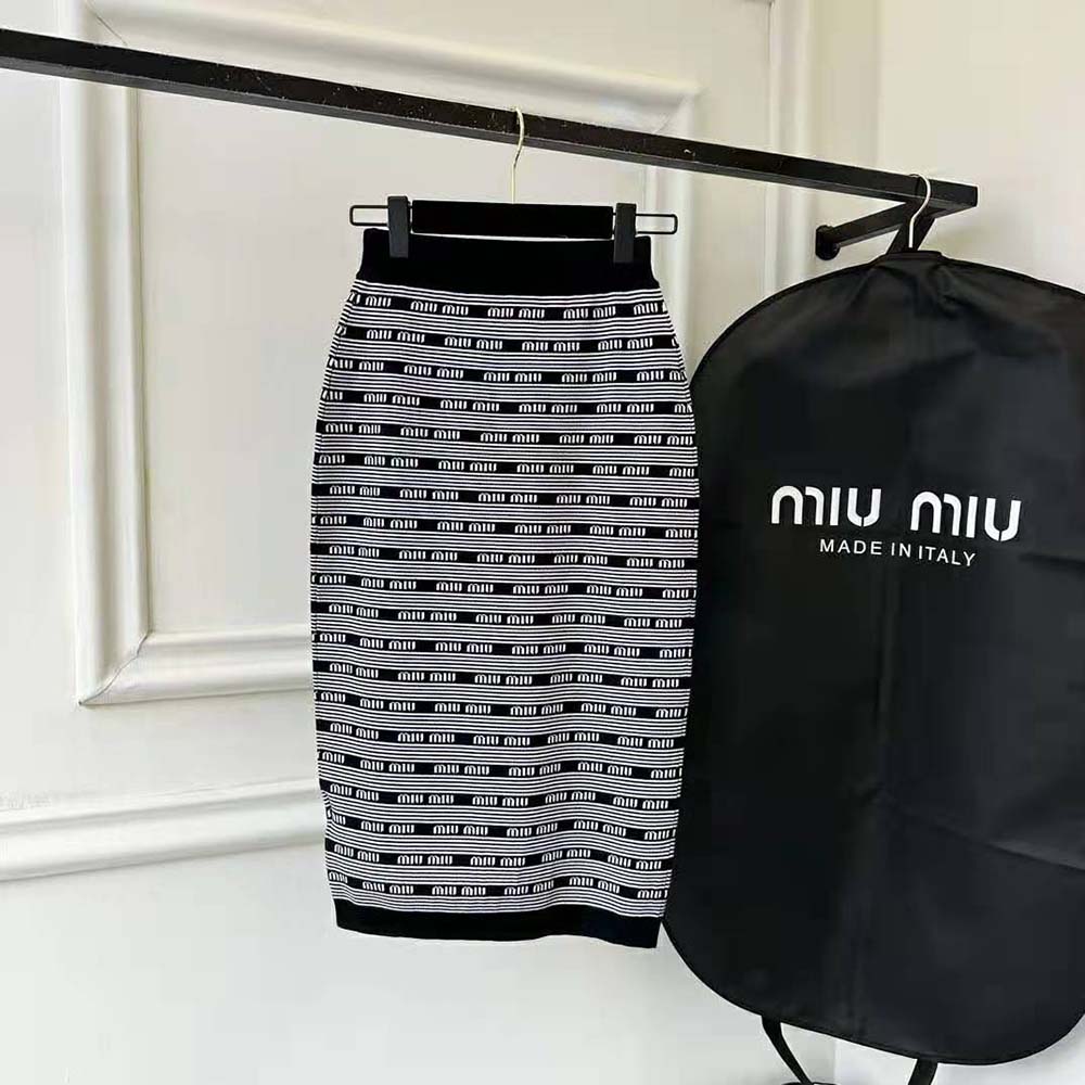 Close-up of jacquard logo detail on Miu Miu Women Viscose Skirt