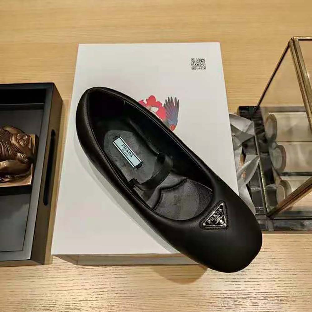 Prada Women Soft Padded Nappa Leather Ballerinas-Black - image 7