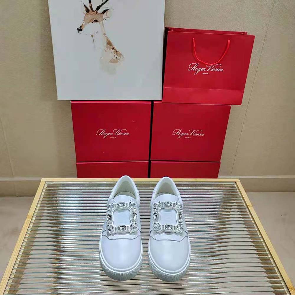 Close-up of crystal-strass buckle on Roger Vivier Very Vivier Sneakers