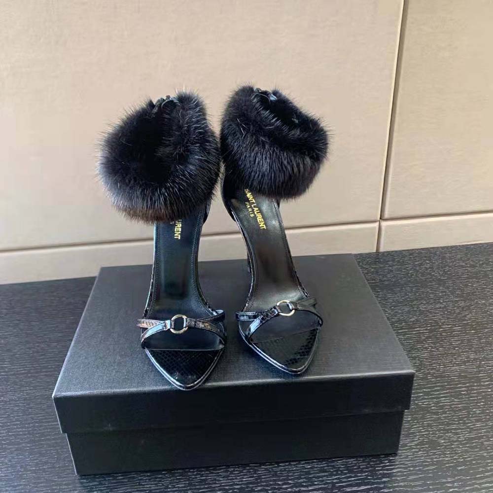 Close-up of signature YSL logo hardware on Saint Laurent YSL Women Satine Sandals