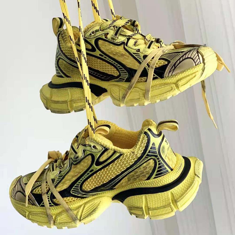 Balenciaga Unisex 3XL Sneaker in Yellow and Black Mesh and Polyurethane - image 8