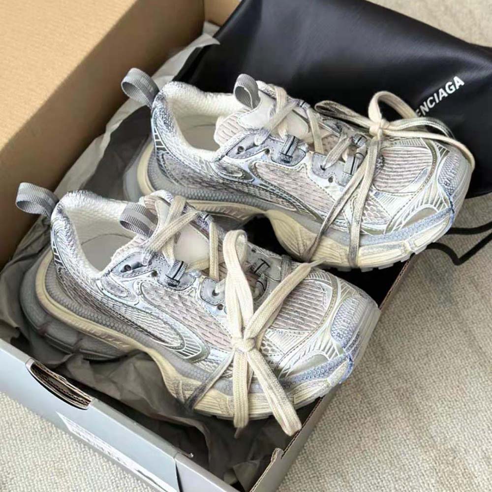 Balenciaga Unisex 3XL Sneaker in off White Mesh and Polyurethane - image 6