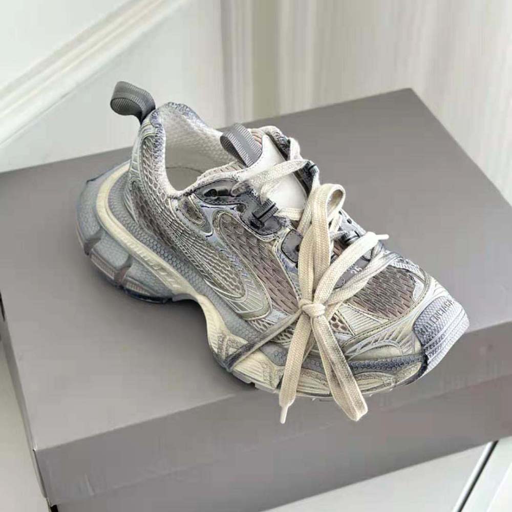 Balenciaga Unisex 3XL Sneaker in off White Mesh and Polyurethane - image 7