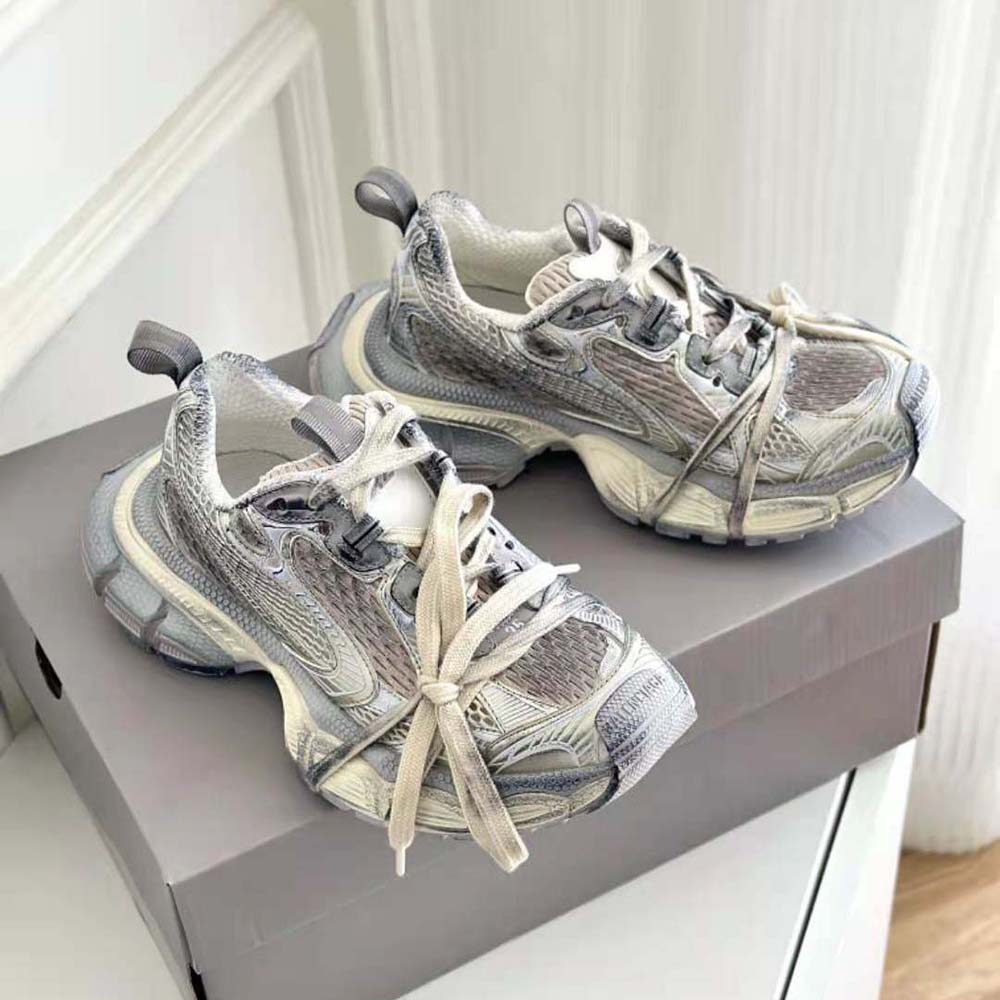 Balenciaga Unisex 3XL Sneaker in off White Mesh and Polyurethane - image 4