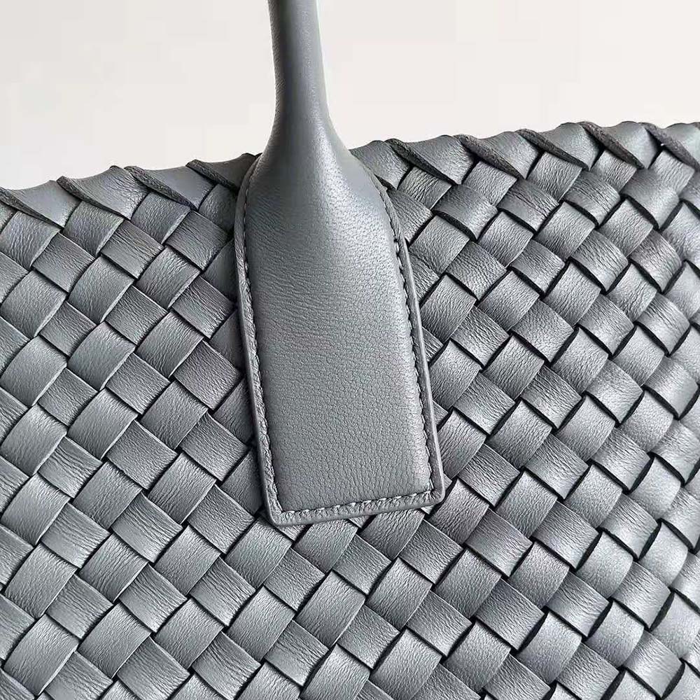 Bottega Veneta Women Medium Cabat Leather Tote Bag with Detachable Strap-Gray - image 8