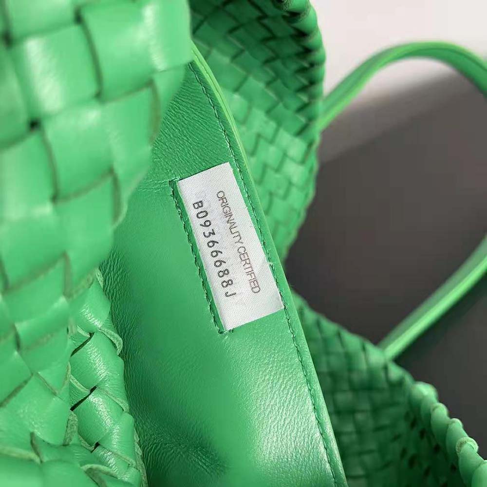 Bottega Veneta Women Medium Cabat Leather Tote Bag with Detachable Strap-Green - image 10