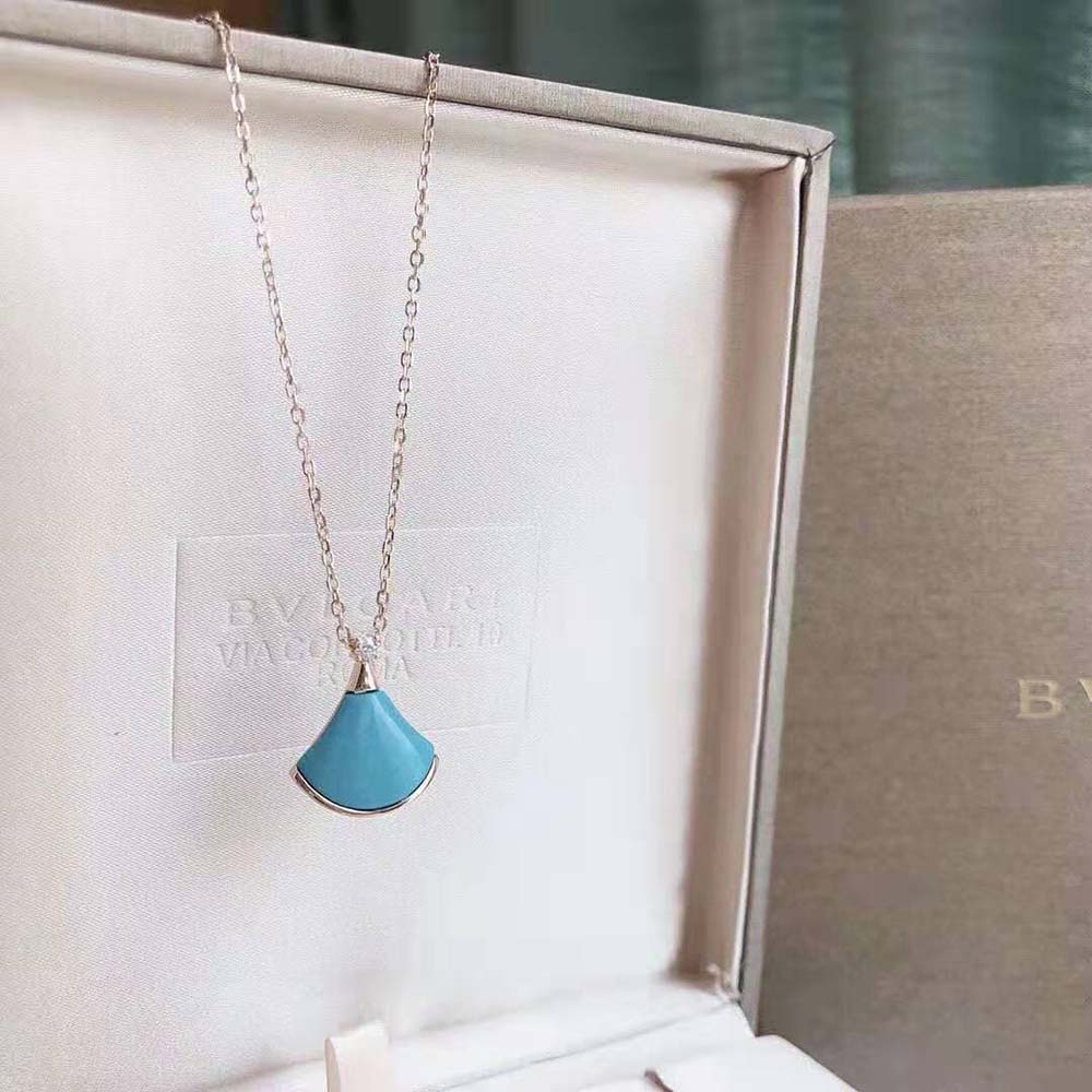 Bvlgari Women DIVAS’ DREAM Necklace in 18 KT Rose Gold with Pendant Set-Blue - image 6