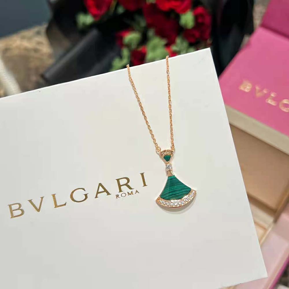 Bvlgari Women DIVAS’ DREAM Necklace in 18 KT Rose Gold with Pendant Set-Green - image 7