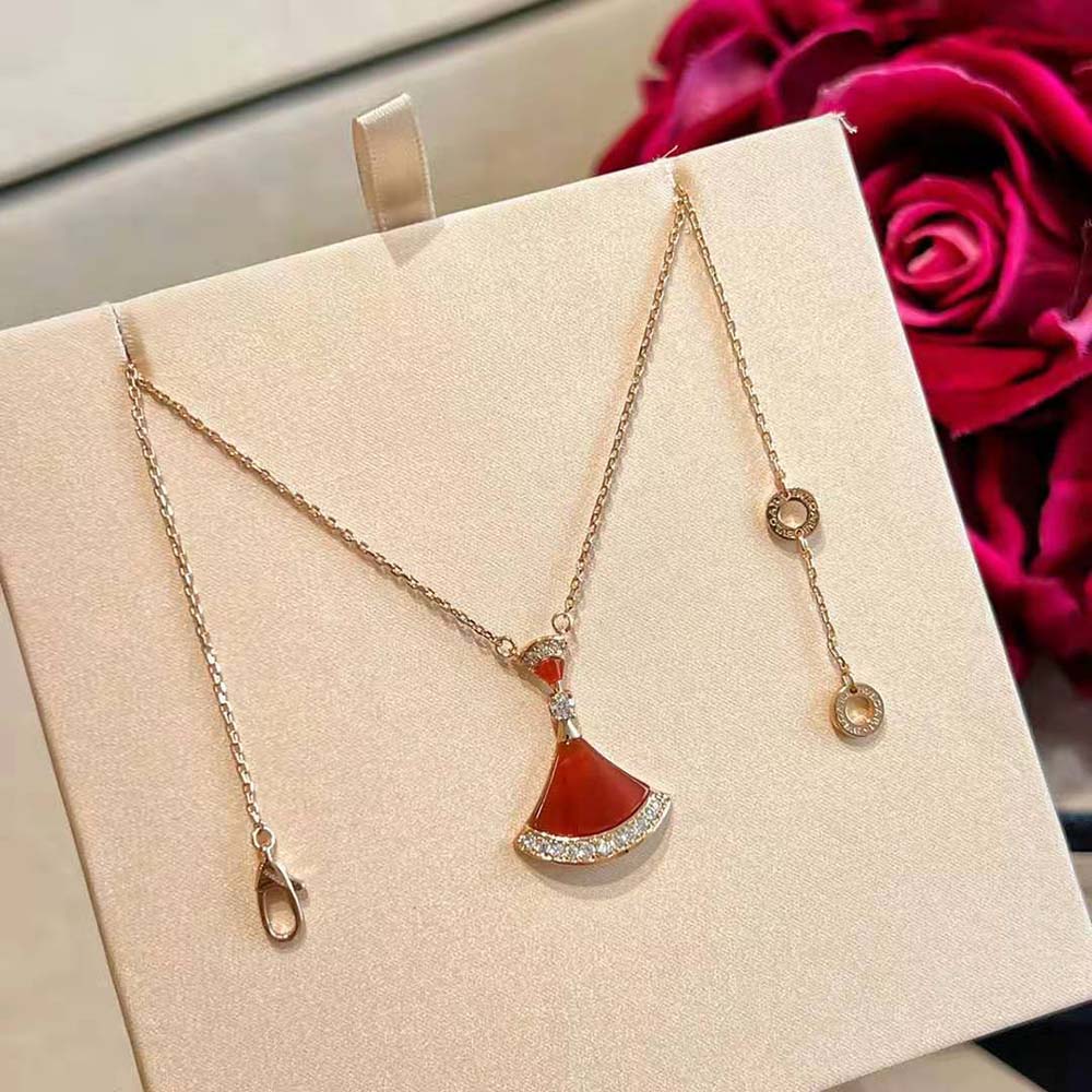 Bvlgari Women DIVAS’ DREAM Necklace in 18 KT Rose Gold with Pendant Set-Red - image 6