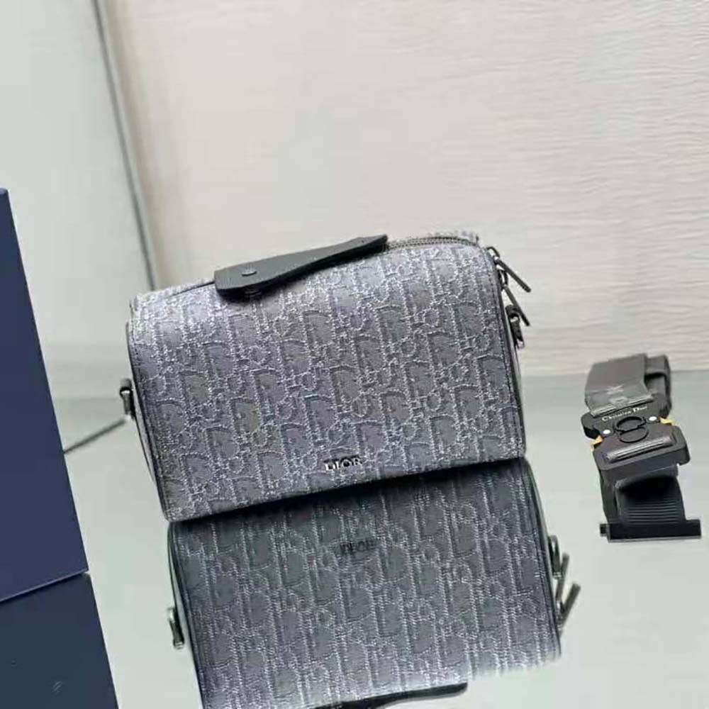 Dior Men Lingot 22 Bag Ruthenium-Colored Dior Oblique Jacquard - image 4