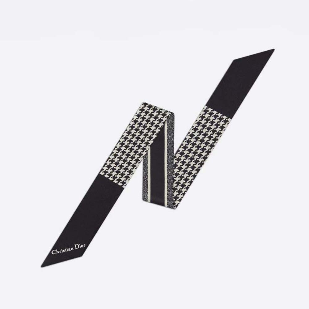 Dior Women 30 Montaigne Mitzah Scarf Black and White Silk Twill folded neatly