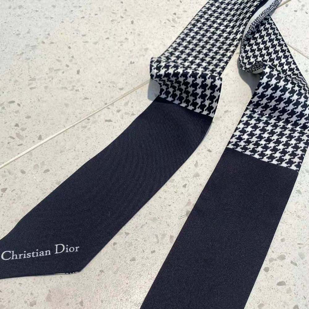 Dior Women 30 Montaigne Mitzah Scarf Black and White Silk Twill - image 6