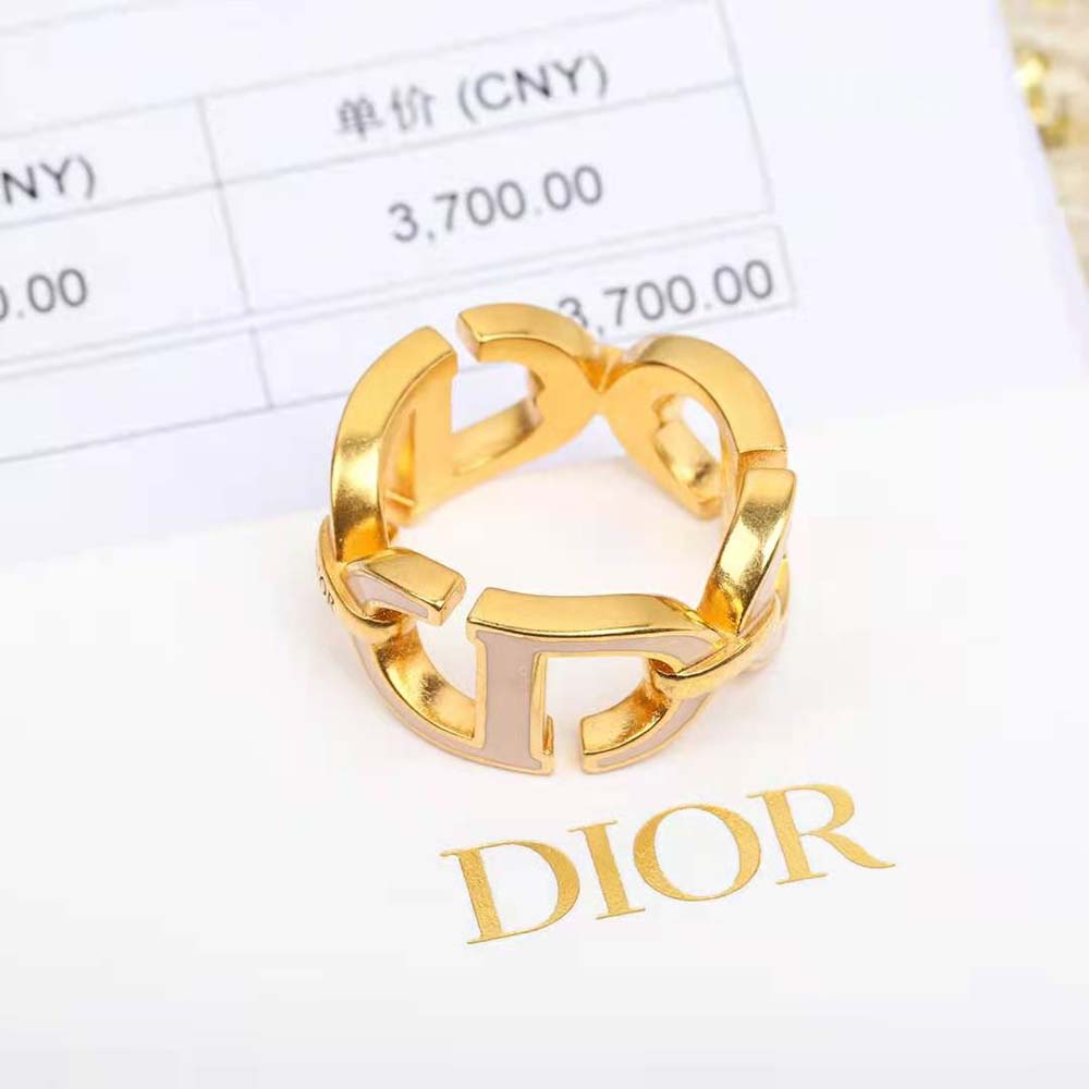 Dior Women 30 Montaigne Ring featuring signature pink lacquer detail