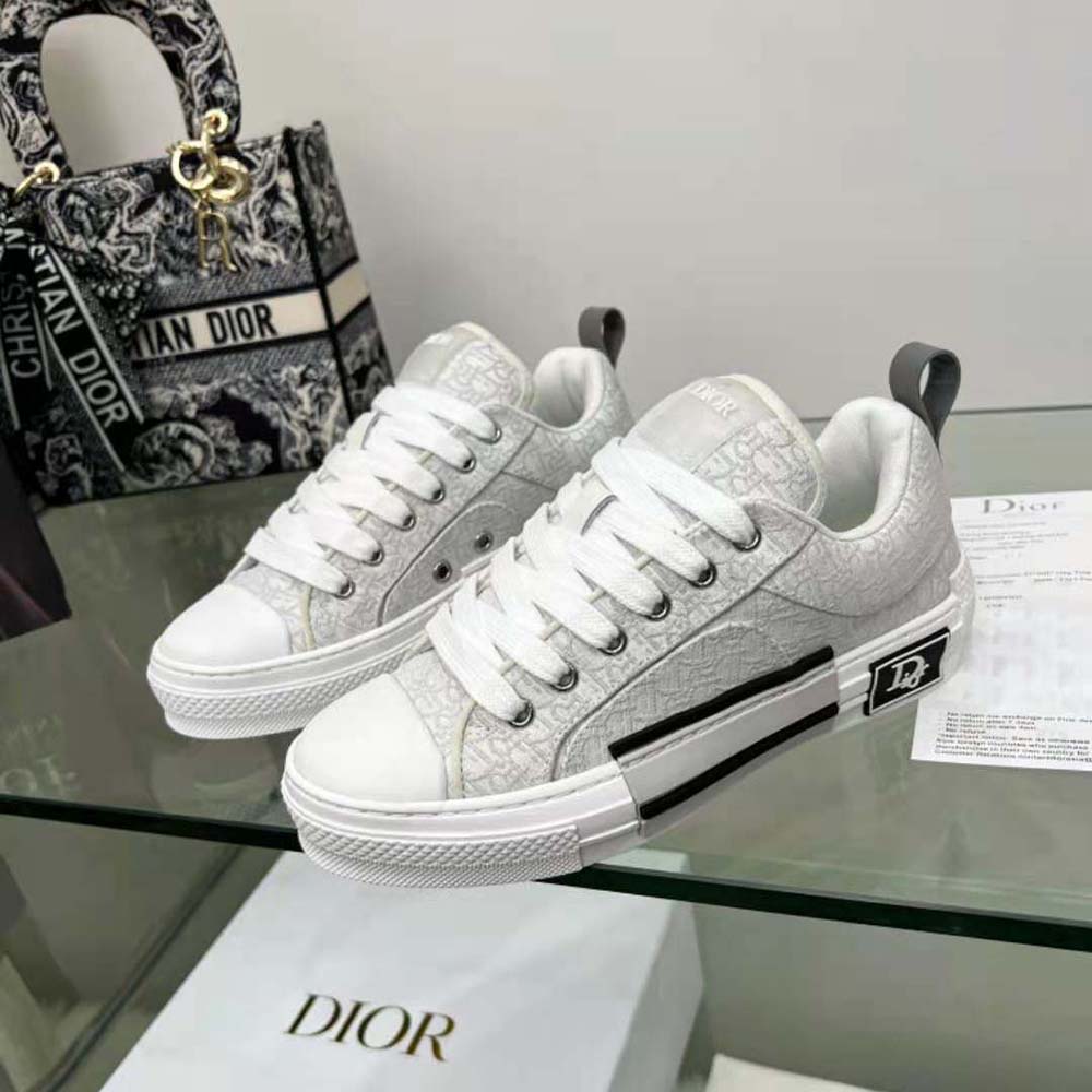 Top view showcasing lace-up closure on Dior Men B23 Skater Sneaker