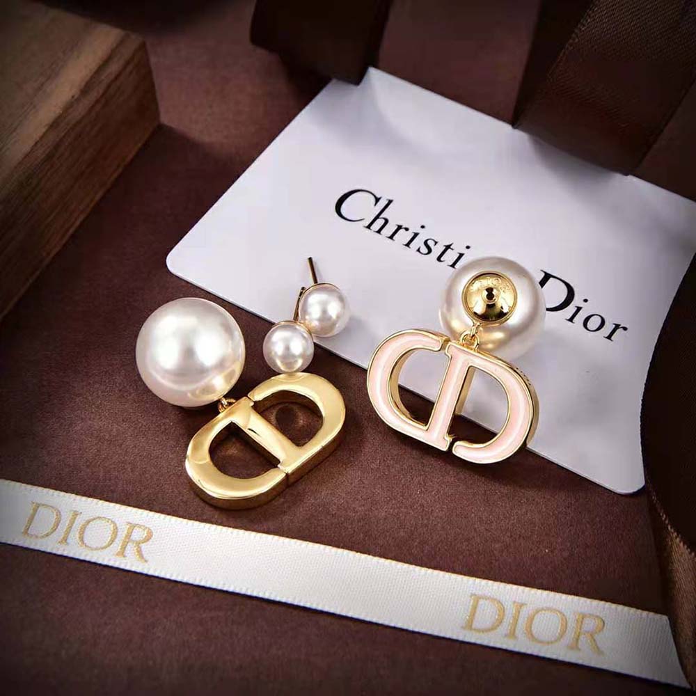 Dior Women Dior Tribales Earrings Gold-Finish Metal and White Resin Pearls with Sand Pink Lacquer - image 4