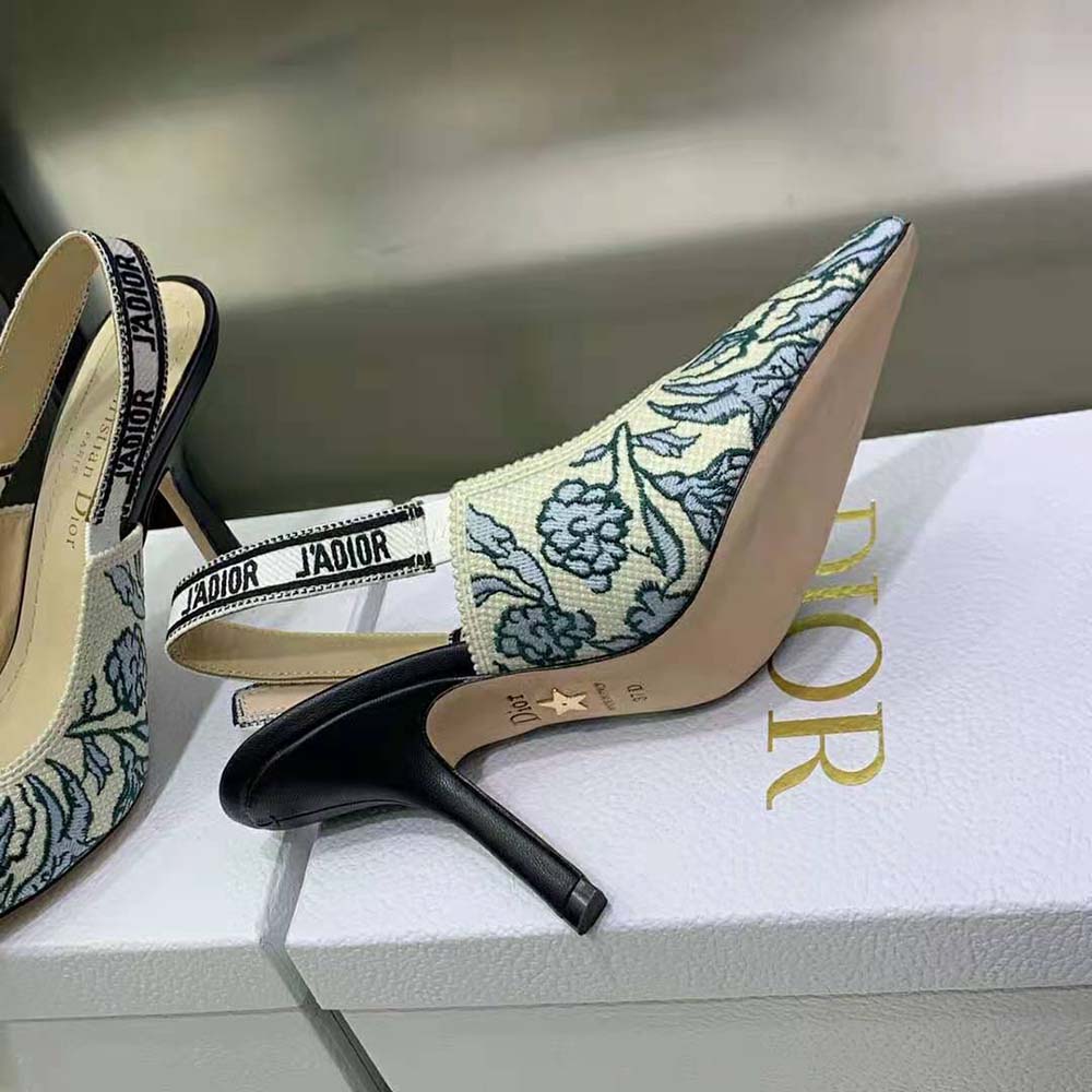 Rear view showing slingback strap on Dior Women J’Adior Slingback Pump