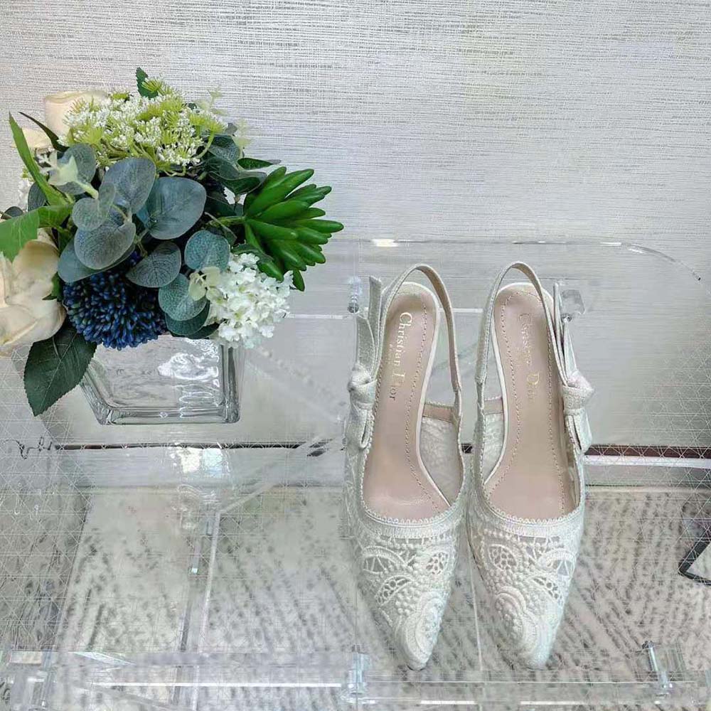 Rear view showing slingback strap of Dior Women J’Adior Macramé Cotton Pump