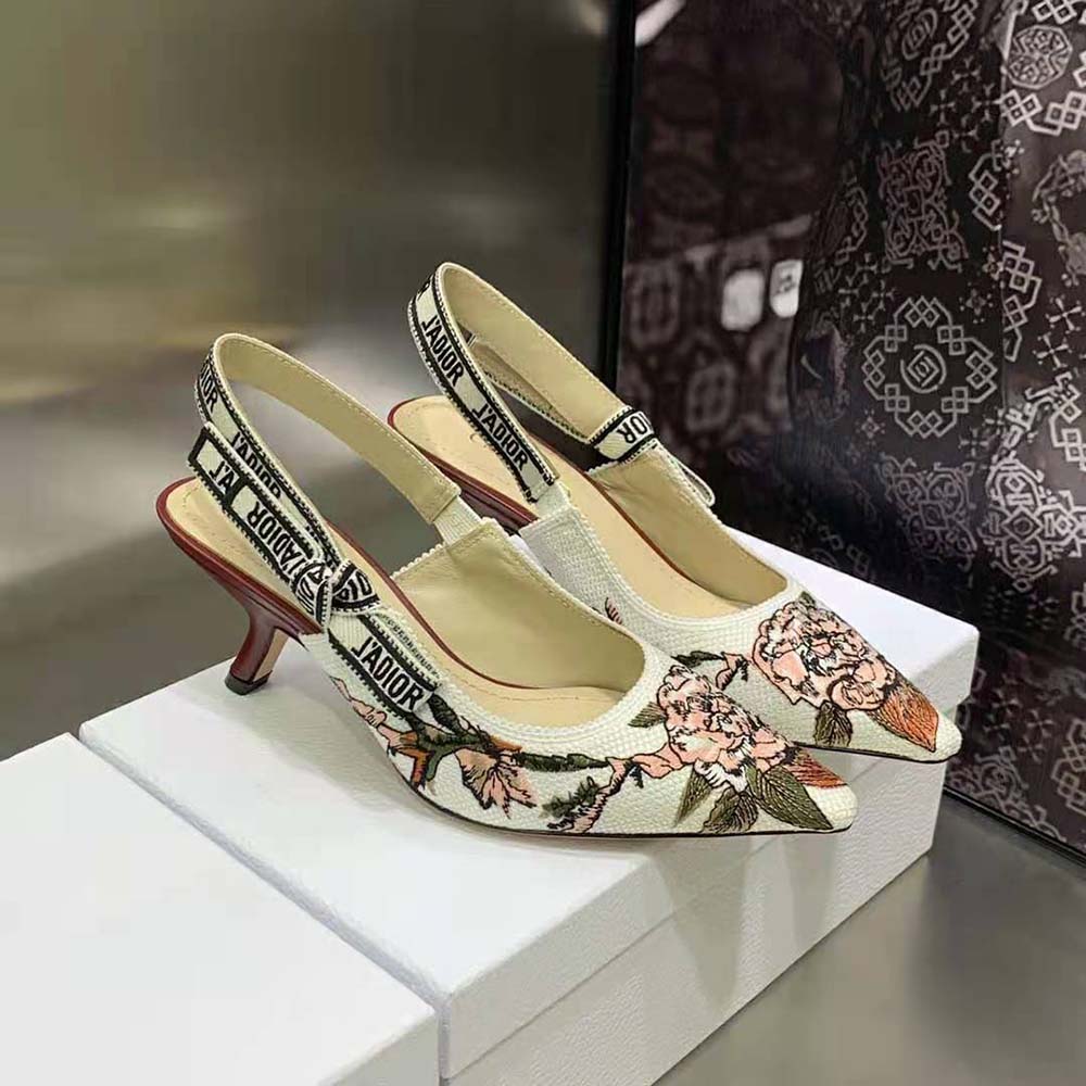 Back view showing adjustable buckle of Dior Women J’Adior Slingback Pump in white cotton